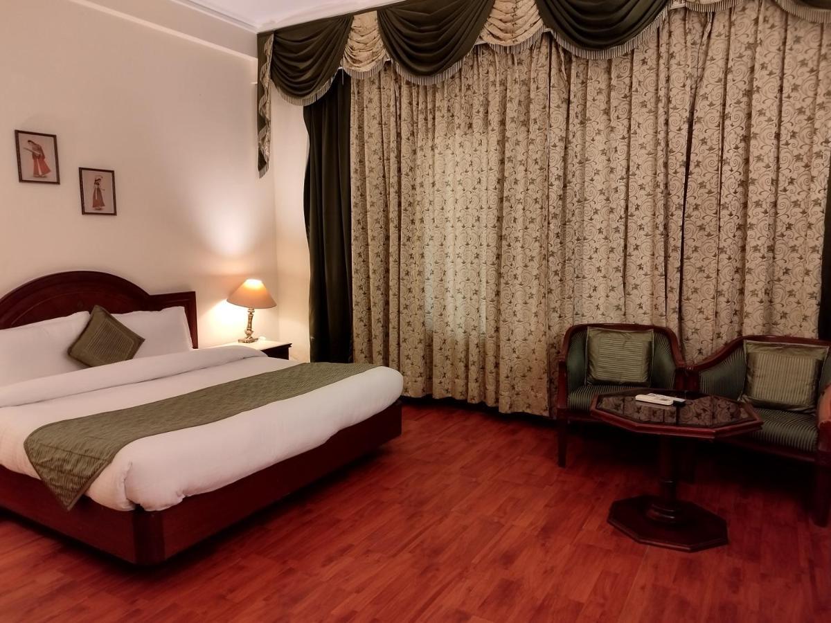Hotel Sepal Bathinda Eksteriør billede