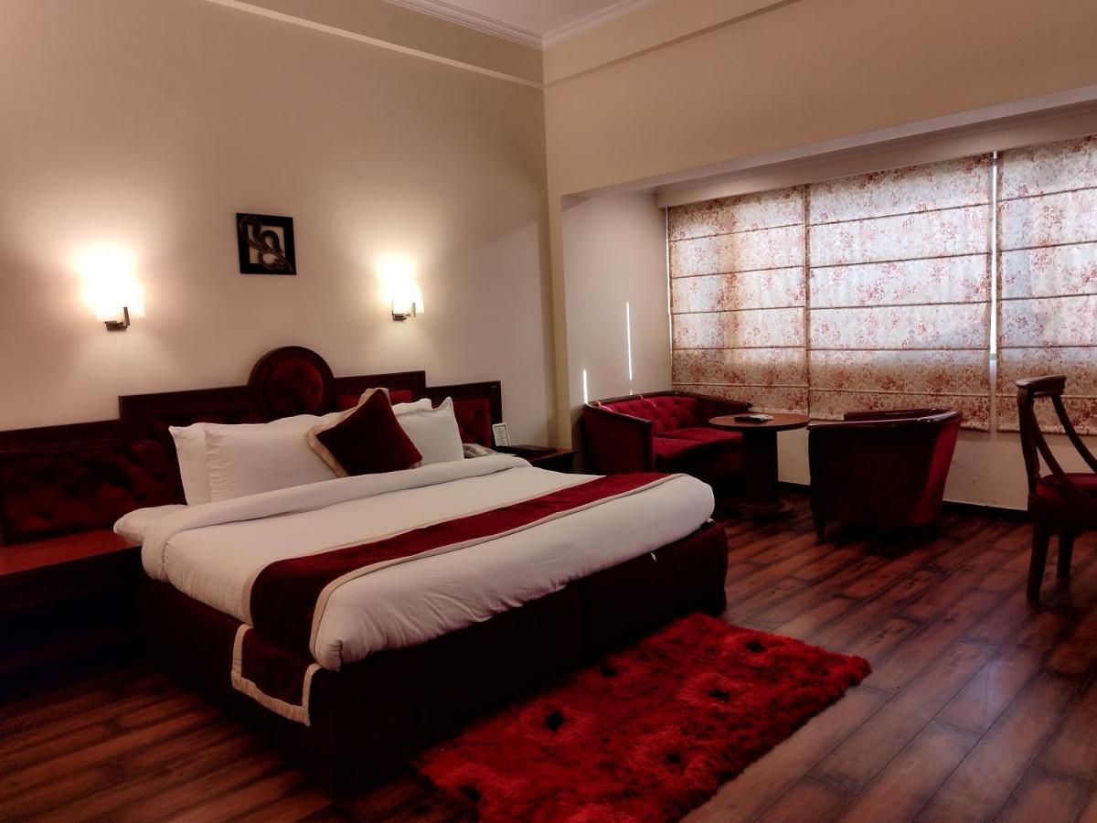 Hotel Sepal Bathinda Eksteriør billede