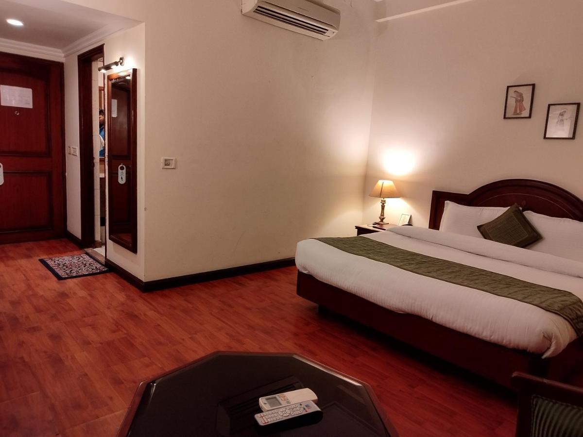 Hotel Sepal Bathinda Eksteriør billede